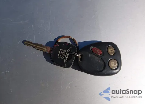 2004 Chevrolet Avalanche 1500 из США, поврежденный, VIN 3GNEK12T14G267475